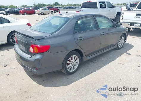 2010 Toyota Corolla S z USA, uszkodzony, nr VIN 2T1BU4EE2AC463824